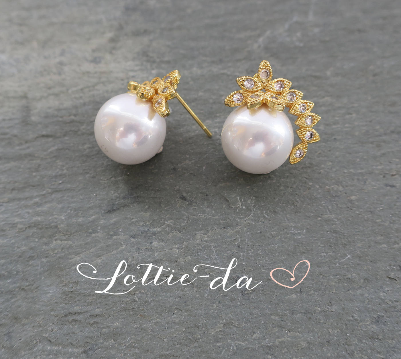 Pearl Studs In 22K Gold - Lagu Bandhu